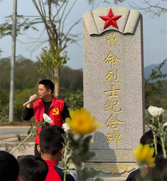 微信图片_20250928103828_8_23.png 微信图片_20250928103828_8_23.png